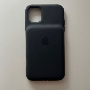 iPhone 11 Charging Case